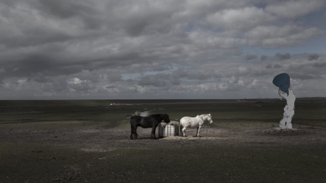 tastbare-wolken-op-gemaskerde-aarde-640x360